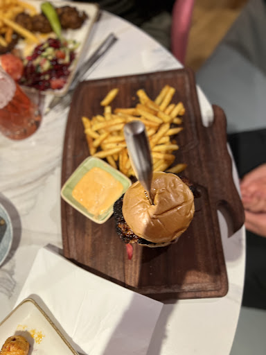 Photo of Grand Sultan - 15 Savoy Cres, Milton Keynes MK9 3PU